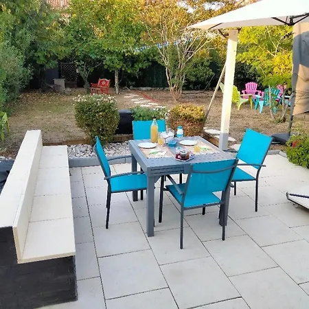 Chez Papinette, Proche Gare Et Centre, Pdj Compris Homestay