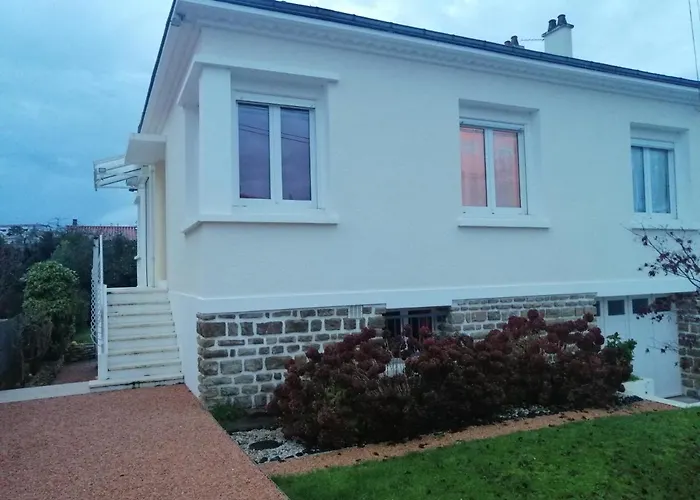 Chez Papinette, Proche Gare Et Centre, Pdj Compris * Niort